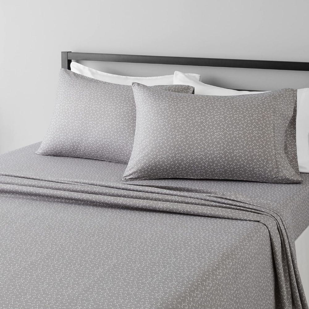 Basics Super Soft Easy Care Microfiber 4 Piece Bed Sheet Set Gray arrow full sz